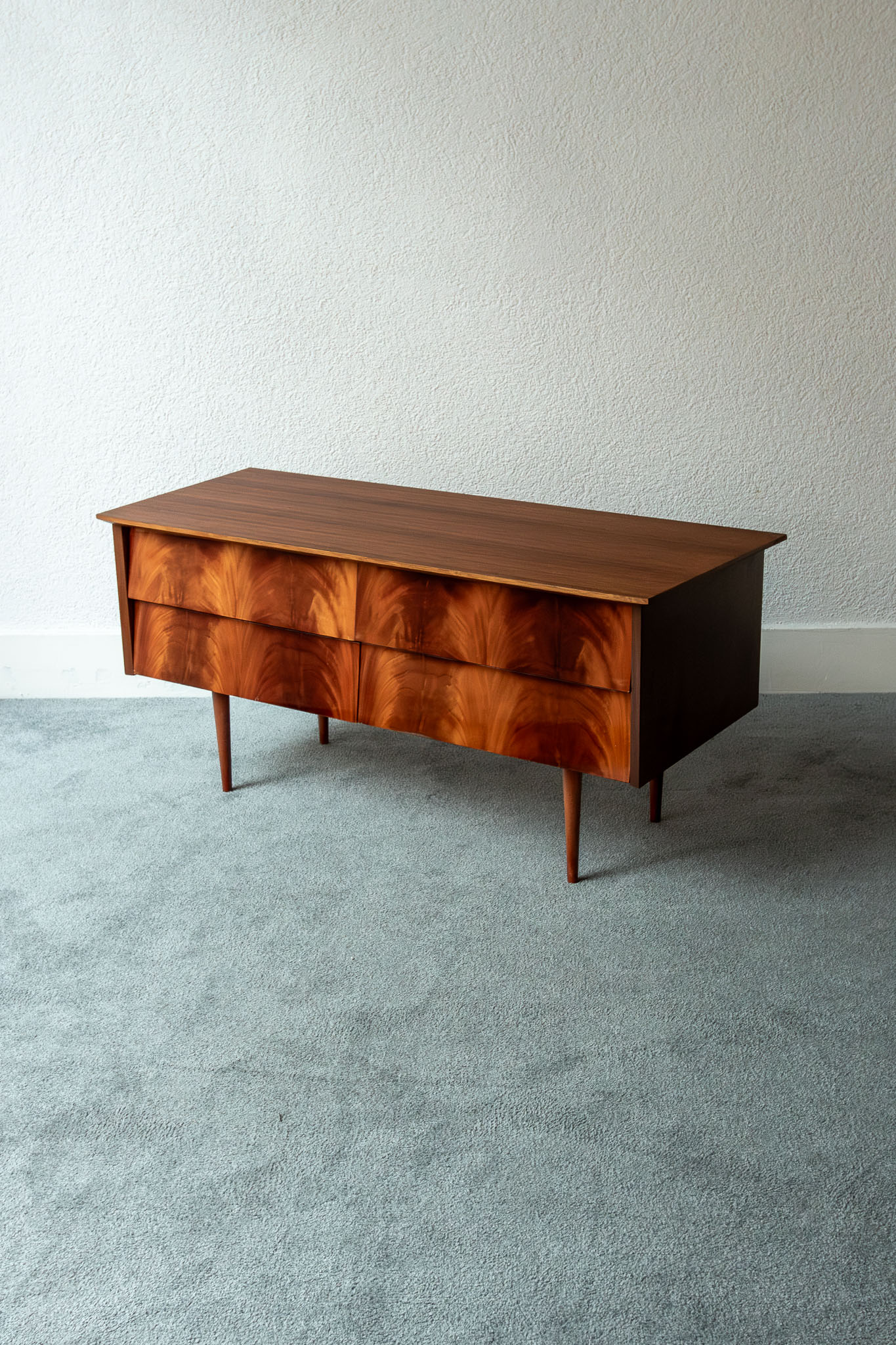 Sideboard italien