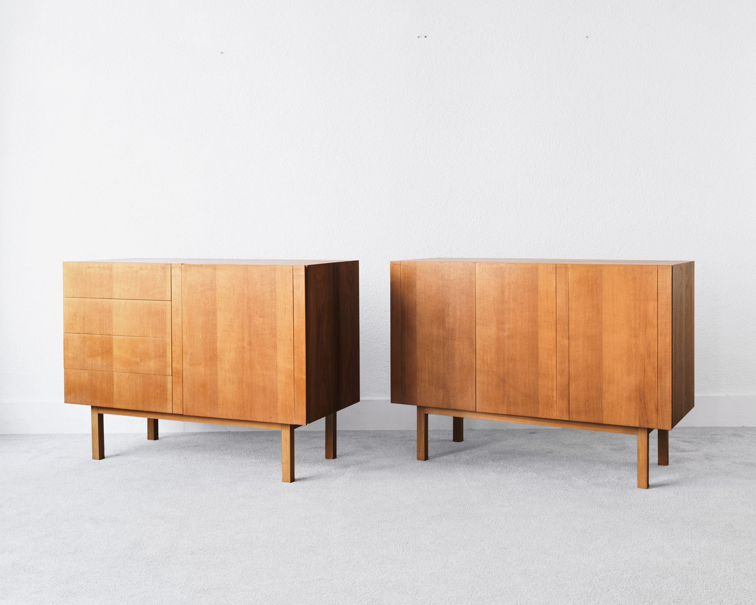 Paire de sideboards en teck